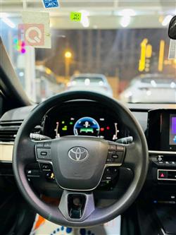 تۆیۆتا کامری